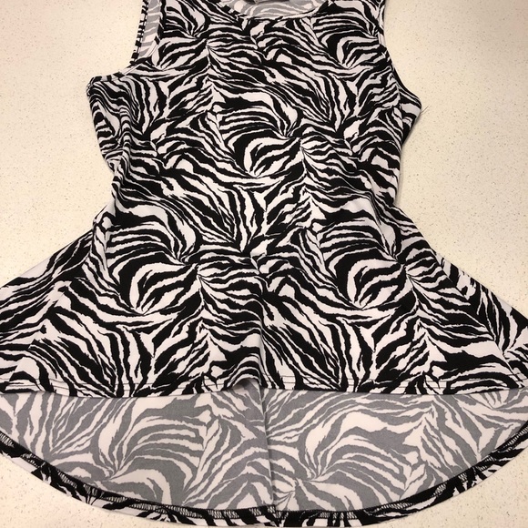 Zebra Print Peplum Top - Picture 2 of 2